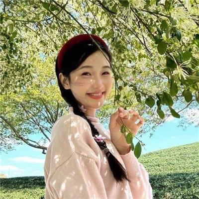 豪门千金被曝恋爱脑怒怼网友，长达一周发布会现场画面流出